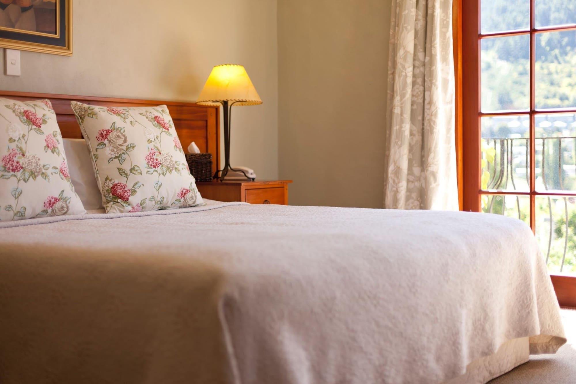 บราวส์บูทิคโฮเต็ล Bed & Breakfast ควีนส์ทาวน์ ภายนอก รูปภาพ