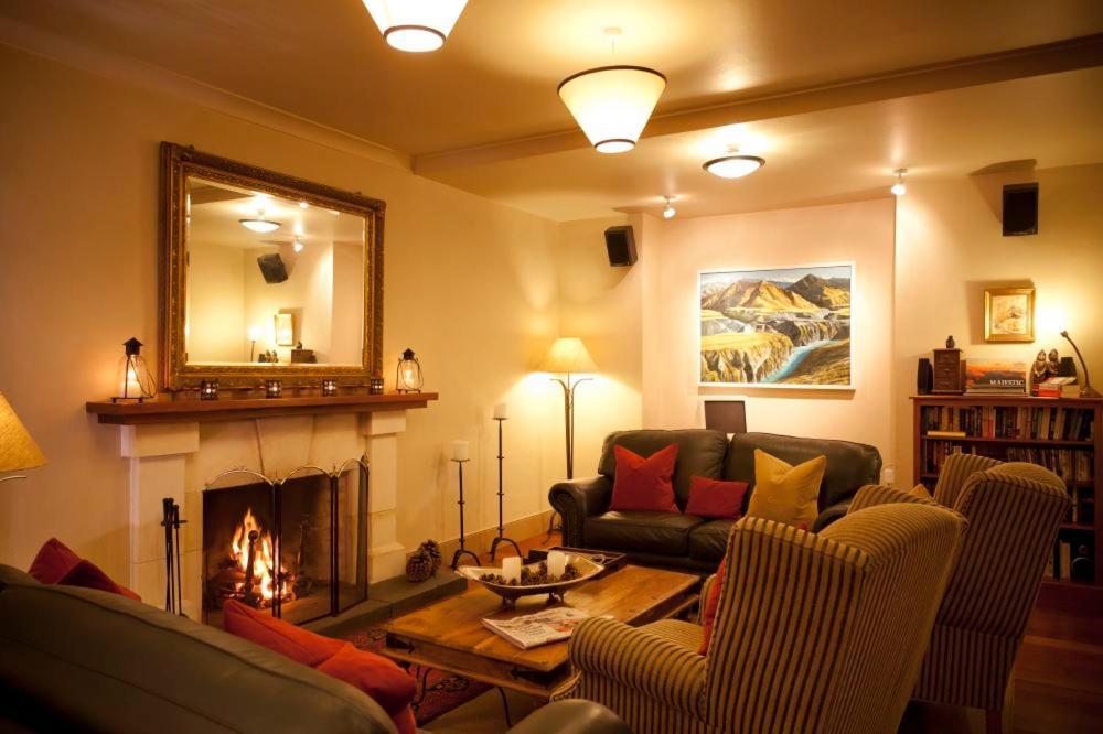 บราวส์บูทิคโฮเต็ล Bed & Breakfast ควีนส์ทาวน์ ภายนอก รูปภาพ