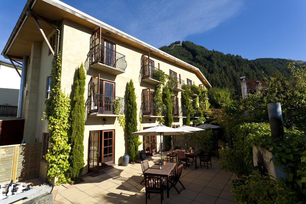 บราวส์บูทิคโฮเต็ล Bed & Breakfast ควีนส์ทาวน์ ภายนอก รูปภาพ